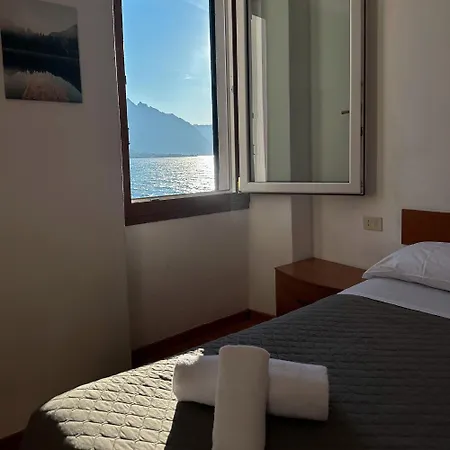 Renzo E Lucia Lake View Apartamento