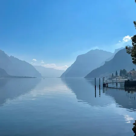 Renzo E Lucia Lake View Apartament