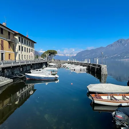 Renzo E Lucia Lake View Oliveto Lario